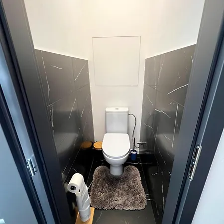 Chilli Apartment